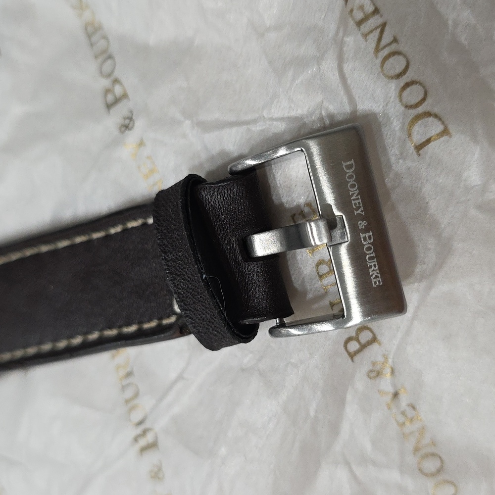 New, Dooney & Bourke Large Faced Mariner Leather Swiss Made Watch, Unisex - Picture 12 of 15
